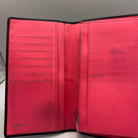 Chanel Cambon bi-fold wallet - Picture 12 of 12